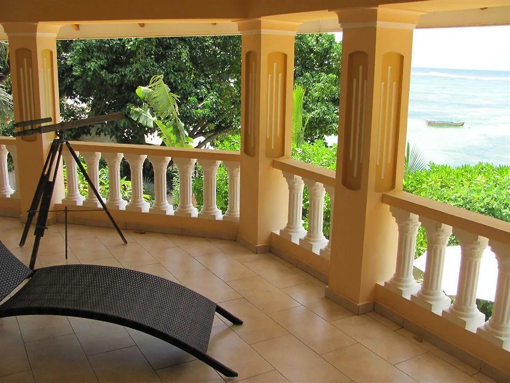 Guest house Villa Dorado
