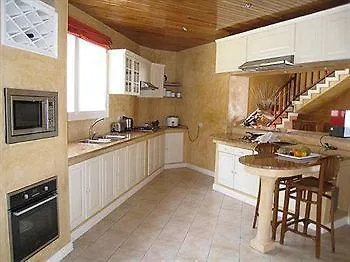 *** Guest house Villa Dorado Seychelles