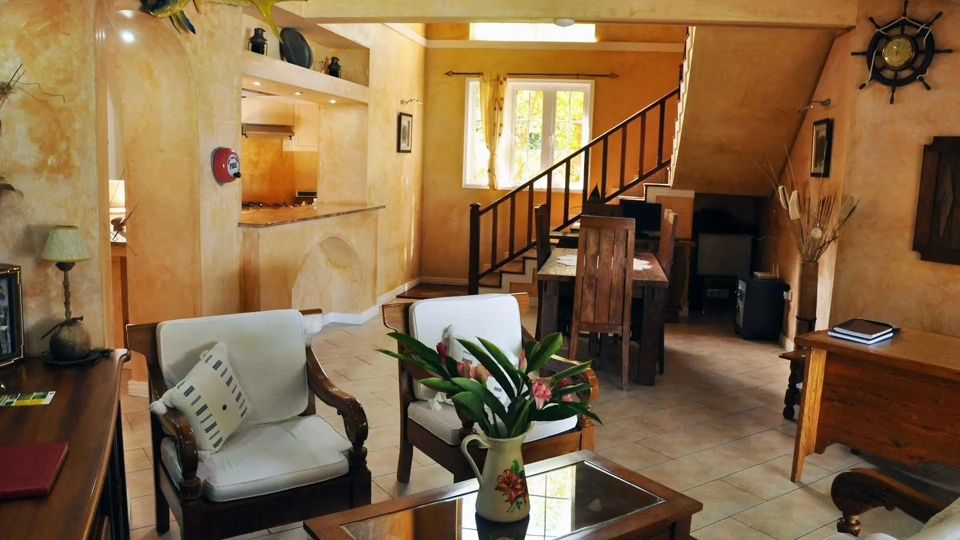 *** Guest house Villa Dorado Seychelles